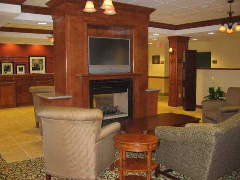 Hampton Inn Hadley-Amherst Area Экстерьер фото